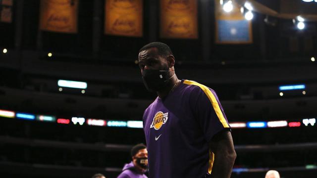 1638348095520009724.jpg lebronjames-40.jpg